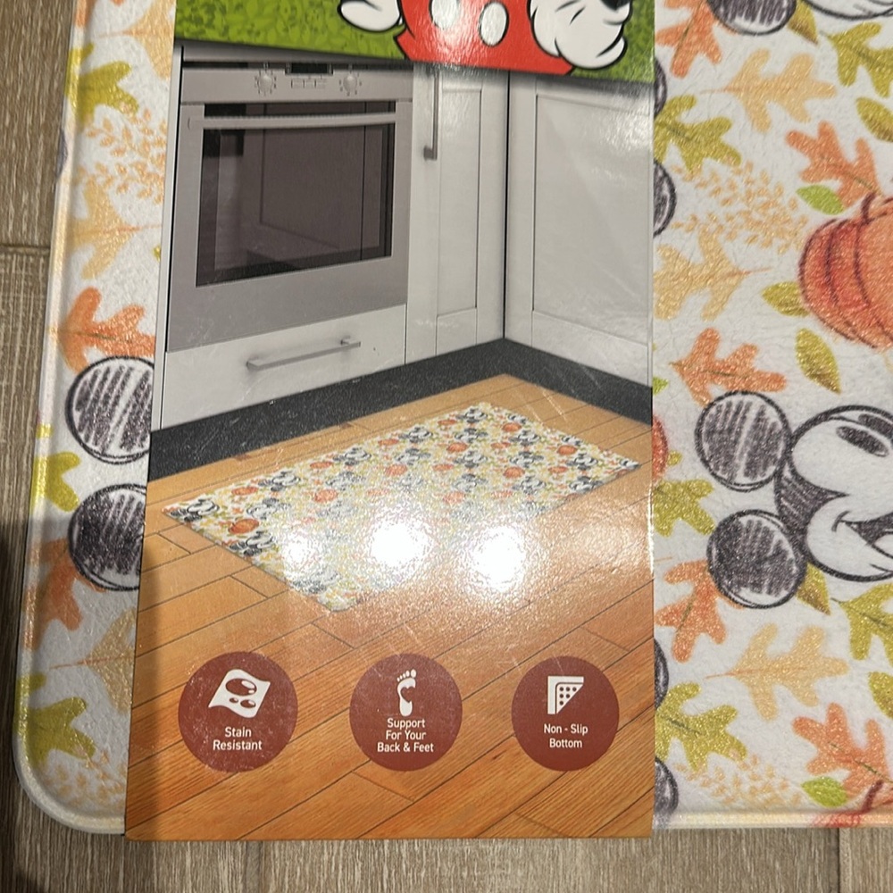 Disney Mickey Mouse Pumpkins Fall Anti fatigue Kitchen Mat - Picture 3 of 3